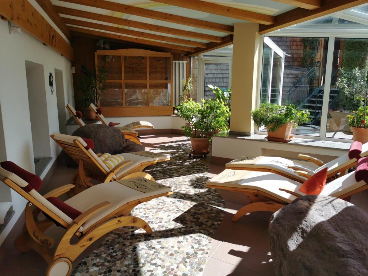באד וויריסהופן Hotel Alpenhof מראה חיצוני תמונה