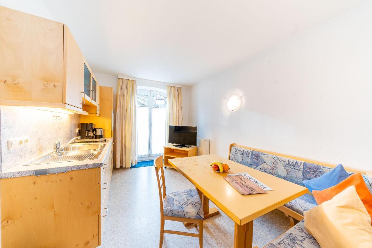 באד וויריסהופן Hotel Alpenhof מראה חיצוני תמונה