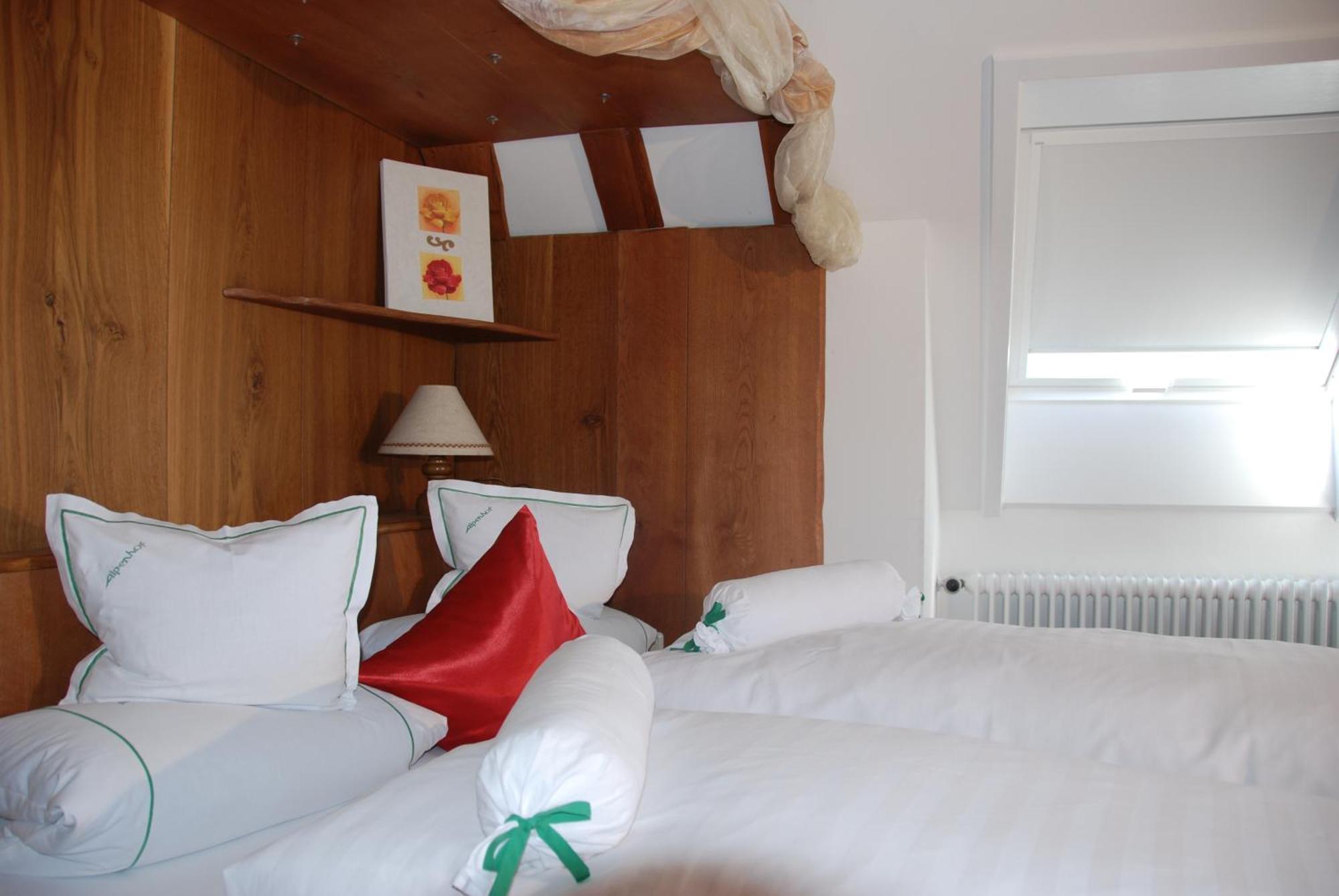 באד וויריסהופן Hotel Alpenhof מראה חיצוני תמונה