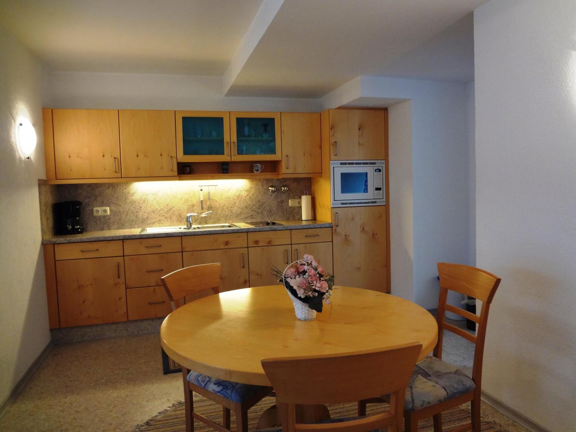 באד וויריסהופן Hotel Alpenhof מראה חיצוני תמונה