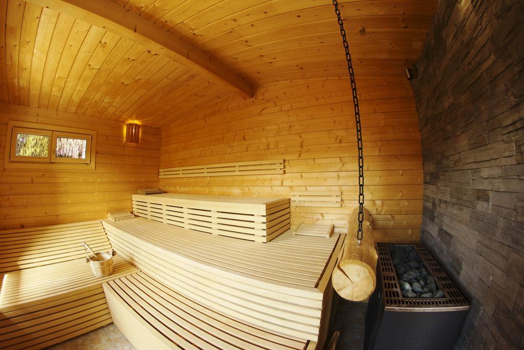 באד וויריסהופן Hotel Alpenhof מראה חיצוני תמונה