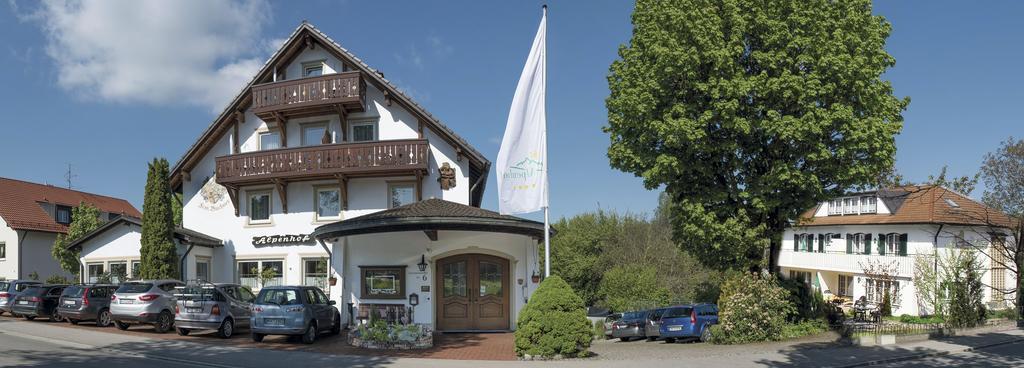 באד וויריסהופן Hotel Alpenhof מראה חיצוני תמונה