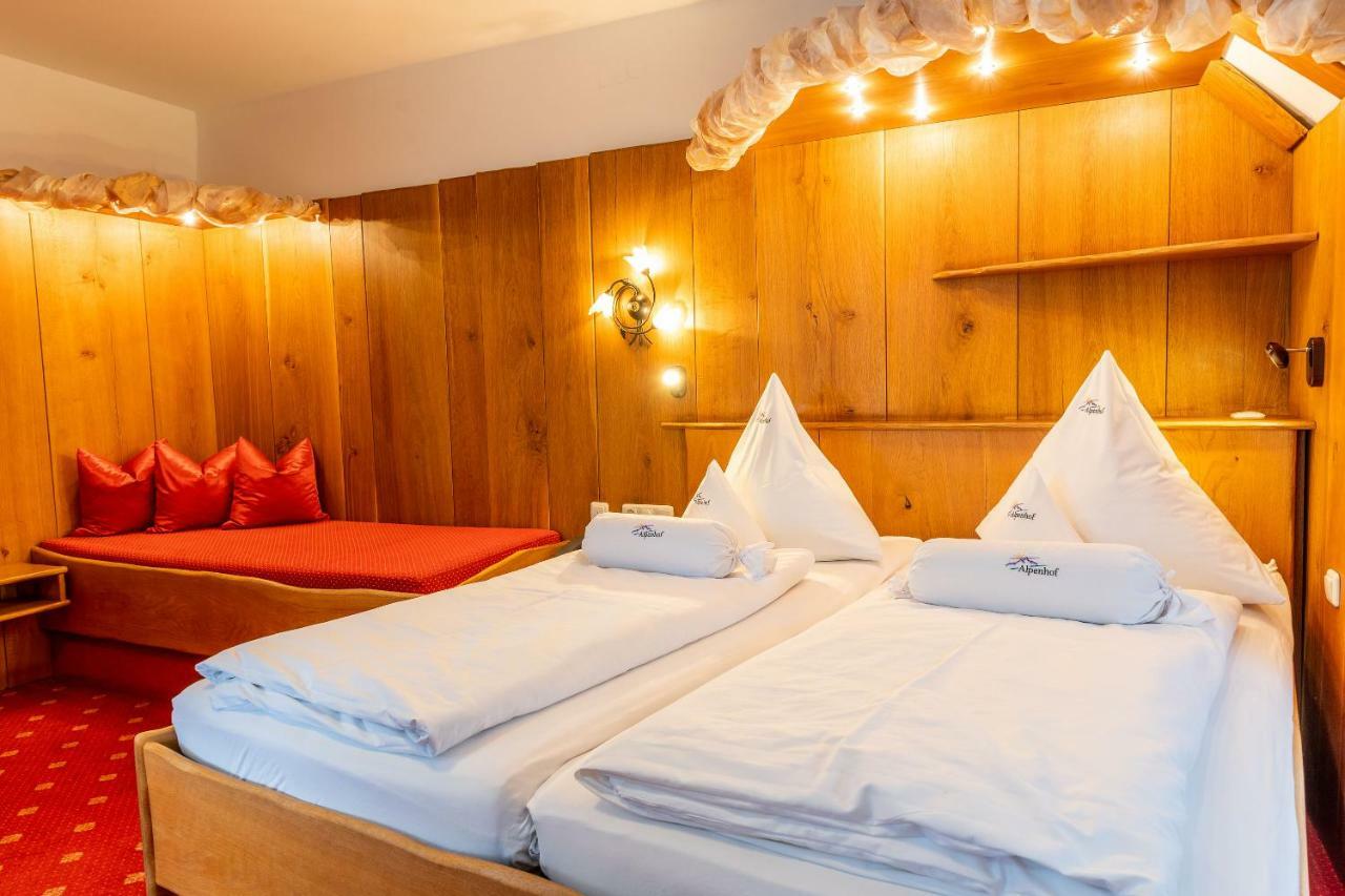 באד וויריסהופן Hotel Alpenhof מראה חיצוני תמונה